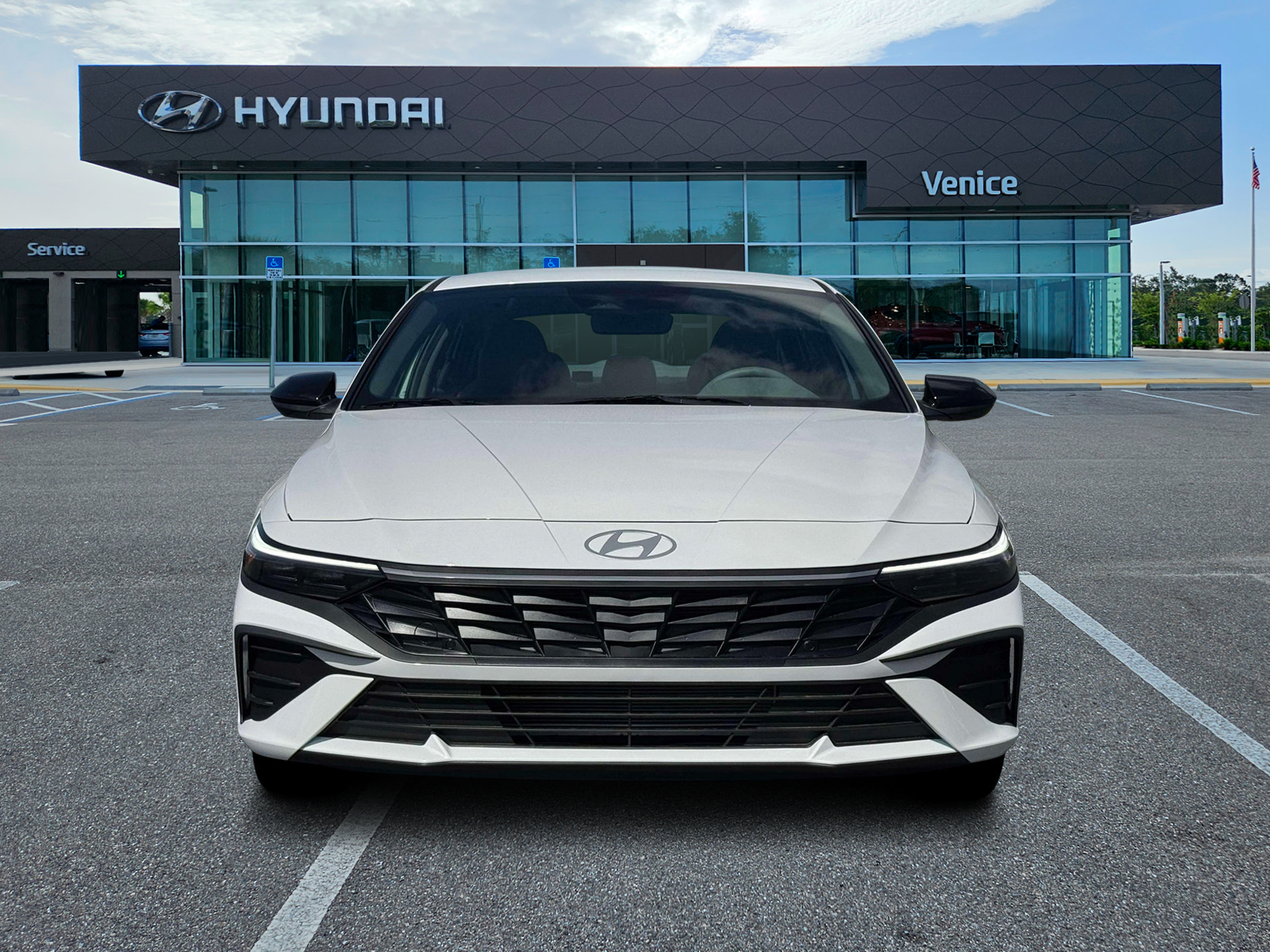 Certified 2026 Hyundai Elantra Sport FWD image 31