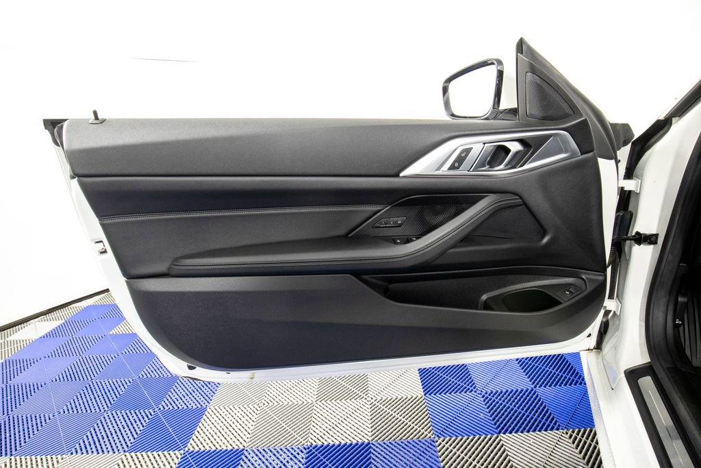 Used 2021 BMW 430i Convertible w/ Convenience Package image 14