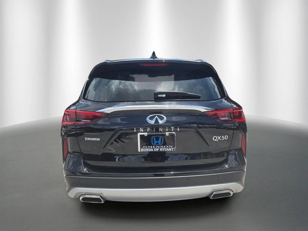 Used 2023 INFINITI QX50 Sensory FWD image 4