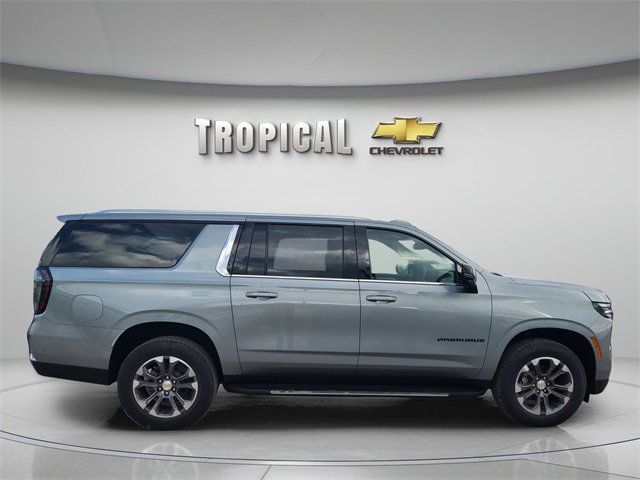 New 2026 Chevrolet Suburban LT w/ Comfort Package image 6