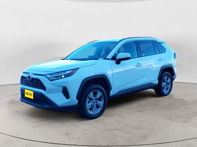 Certified 2025 Toyota RAV4 XLE AWD/4WD image 1