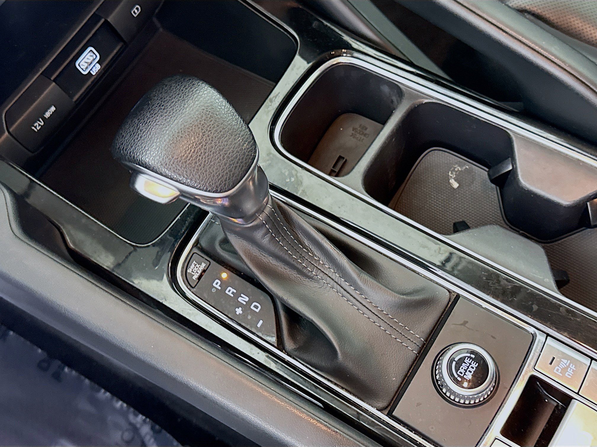 Used 2020 Kia Telluride LX image 20