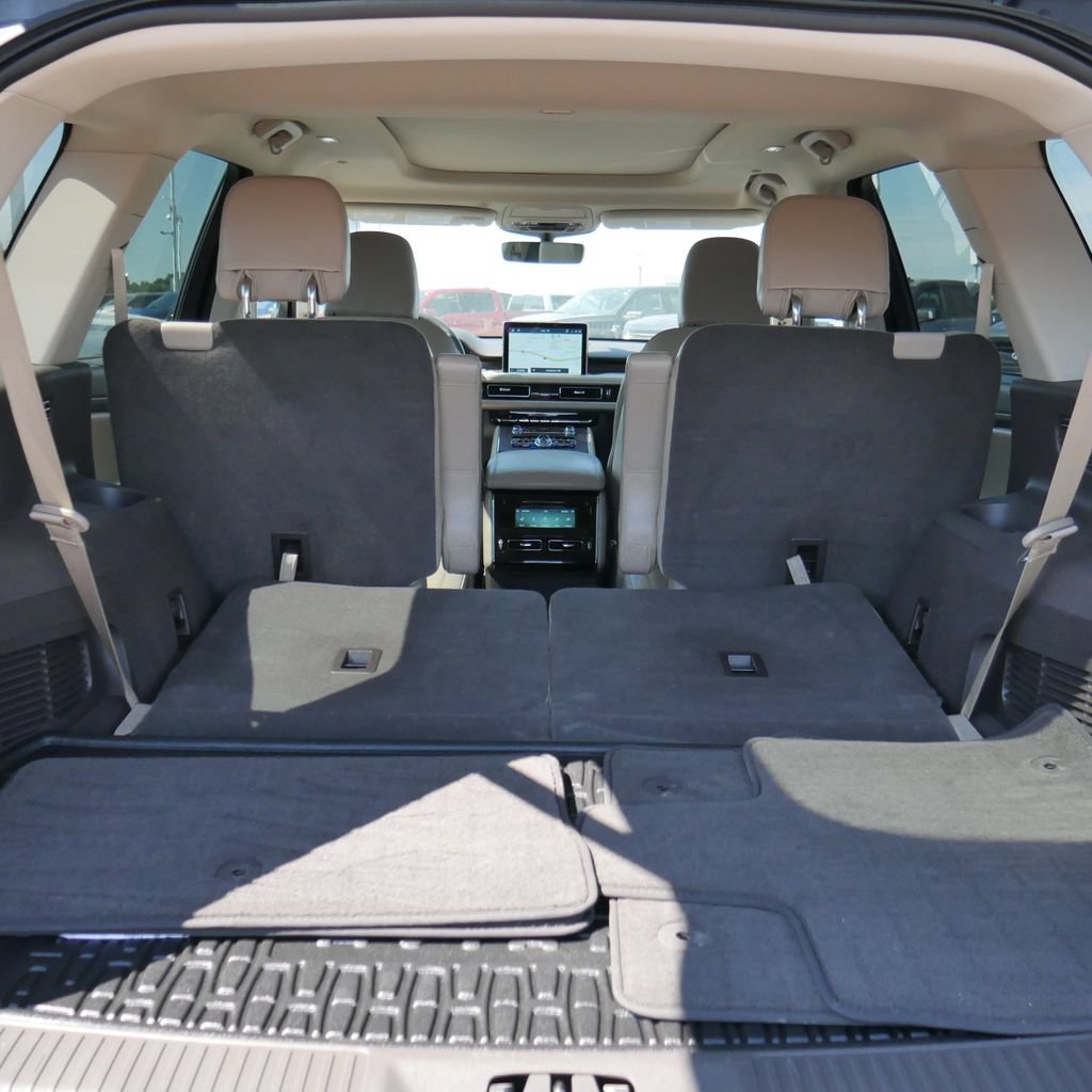 Used 2021 Lincoln Aviator Reserve w/ Elements Package Plus AWD/4WD image 21
