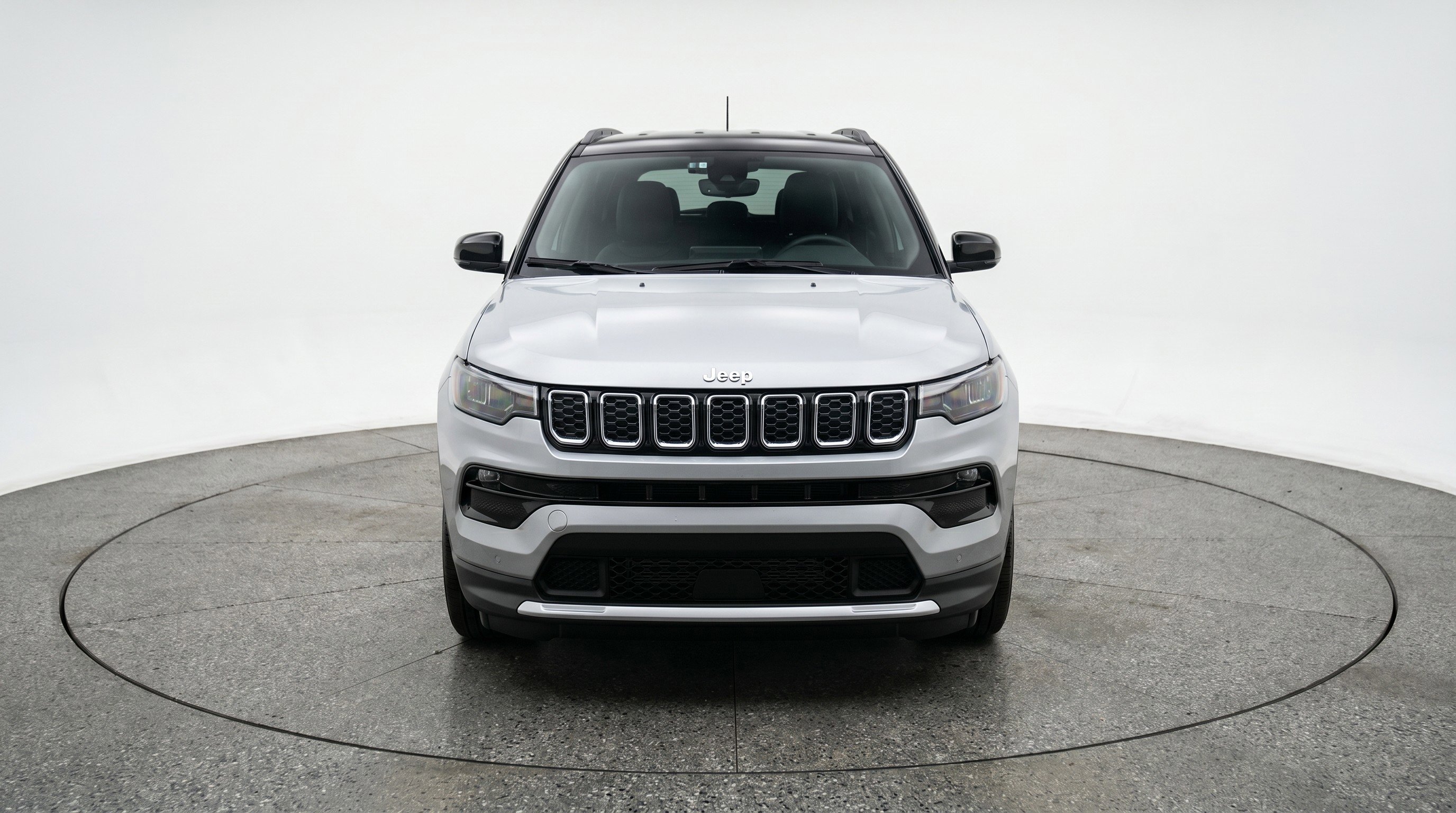 Used 2025 Jeep Compass Limited AWD/4WD image 2