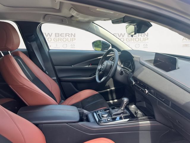 Used 2025 MAZDA CX-30 Carbon AWD/4WD image 15