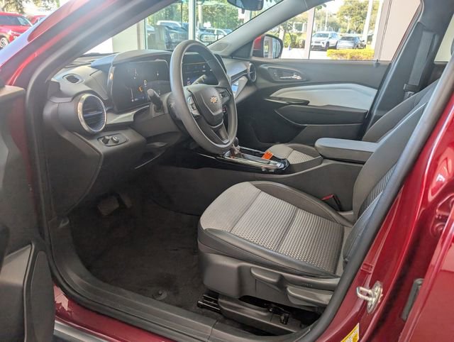 Certified 2024 Chevrolet Trax LT image 6