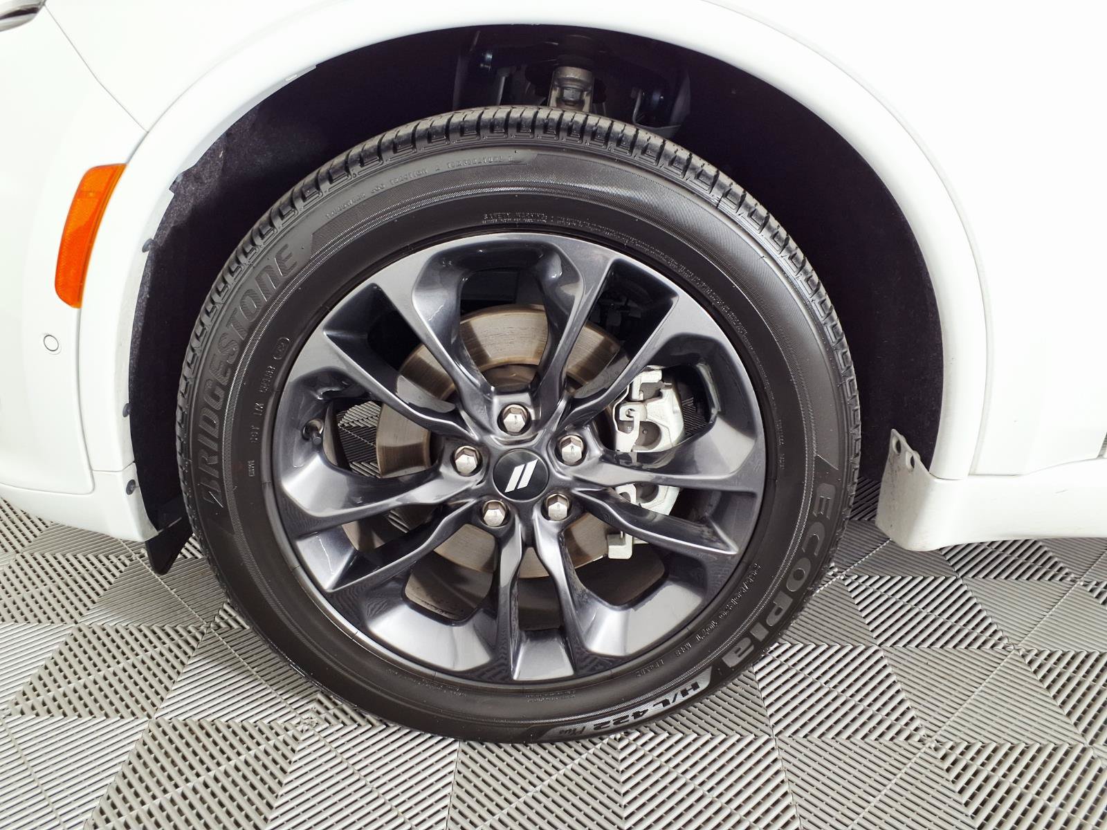 Used 2025 Dodge Durango R/T w/ Blacktop Package AWD/4WD image 7