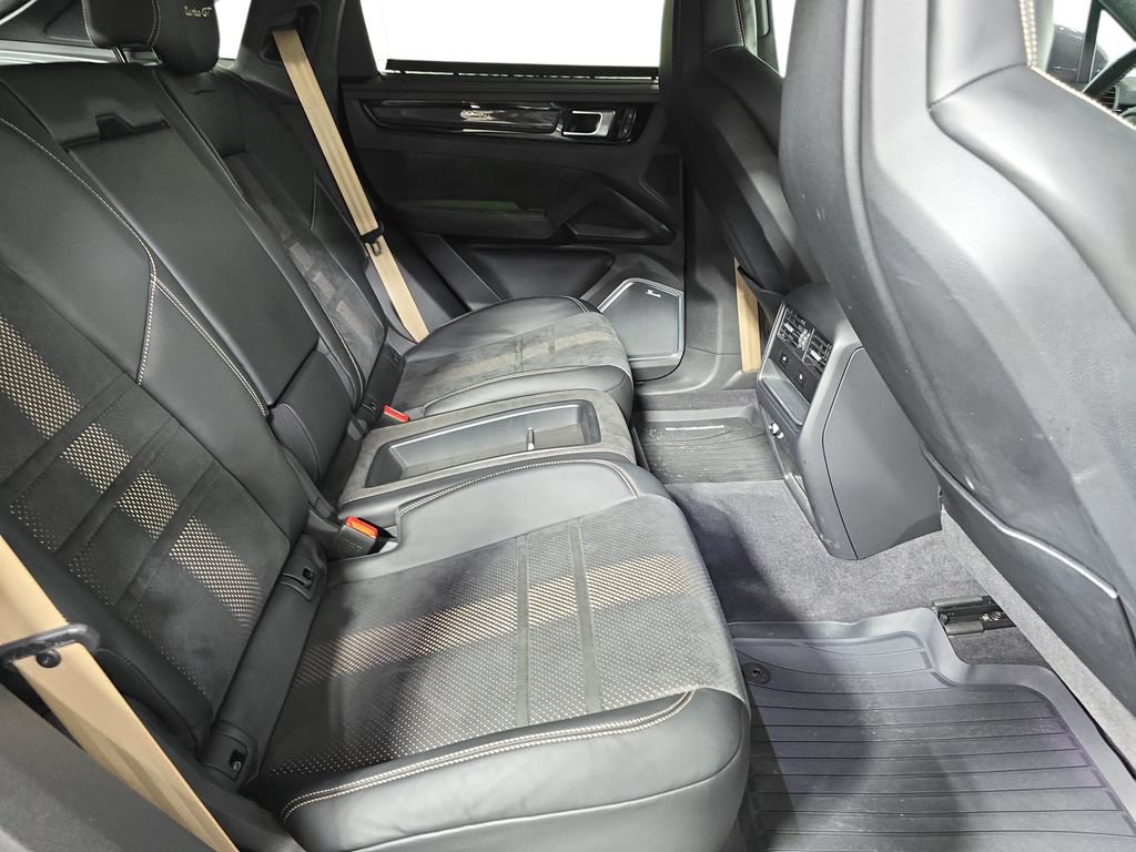 Certified 2023 Porsche Cayenne Turbo GT AWD/4WD image 26