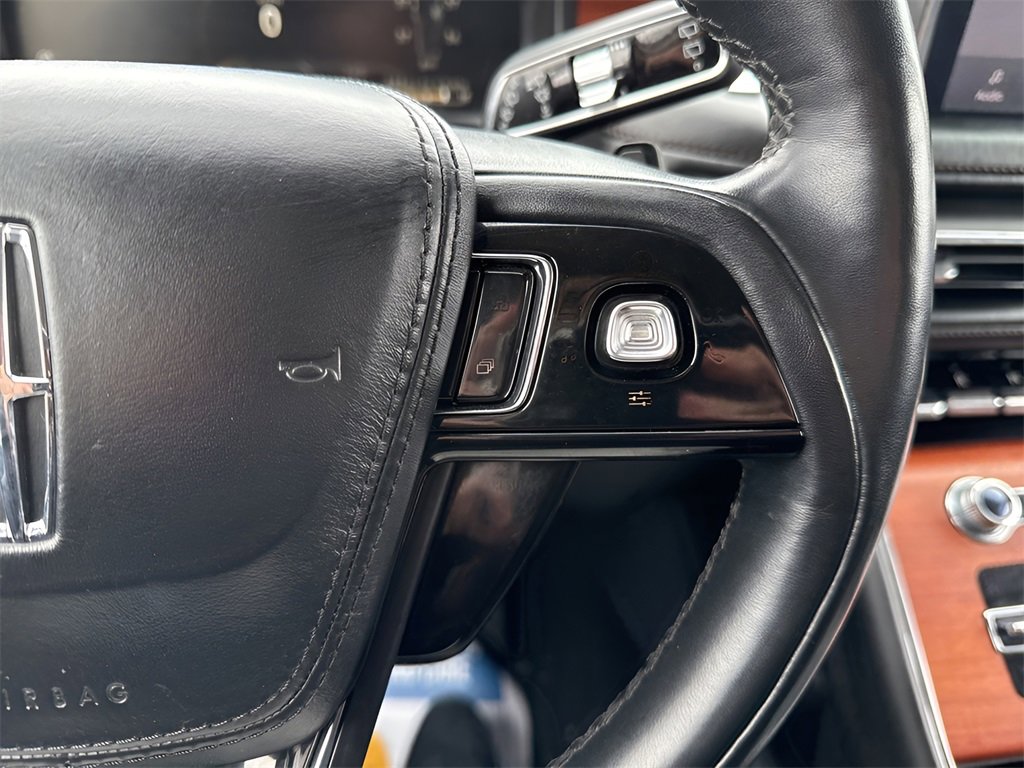 Used 2020 Lincoln Aviator Reserve w/ Elements Package Plus image 34