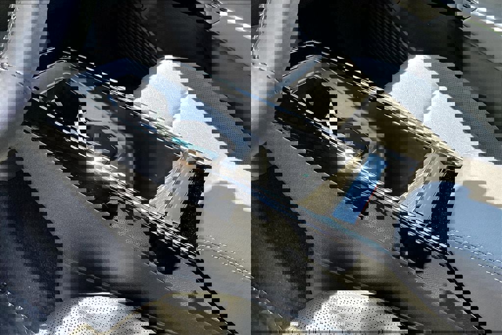 New 2025 Volkswagen ID.4 Pro S Plus image 17