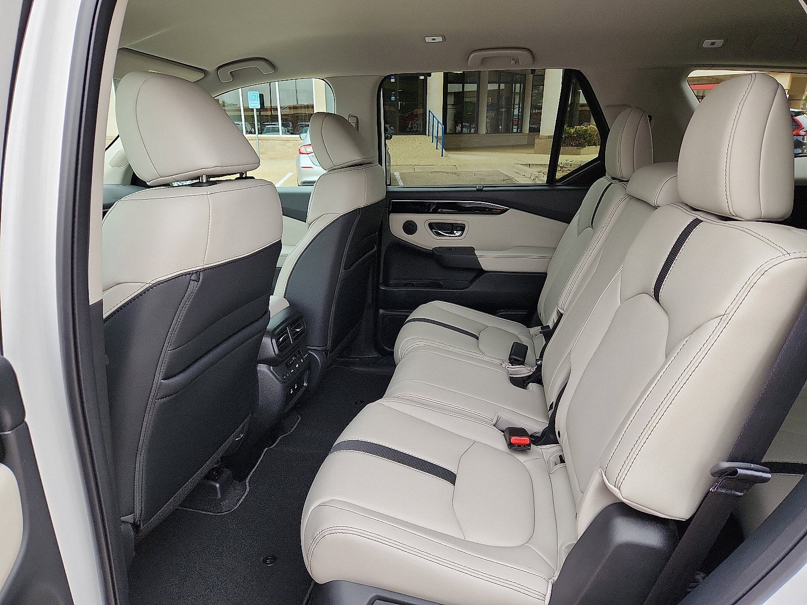 New 2026 Honda Pilot EX-L image 7