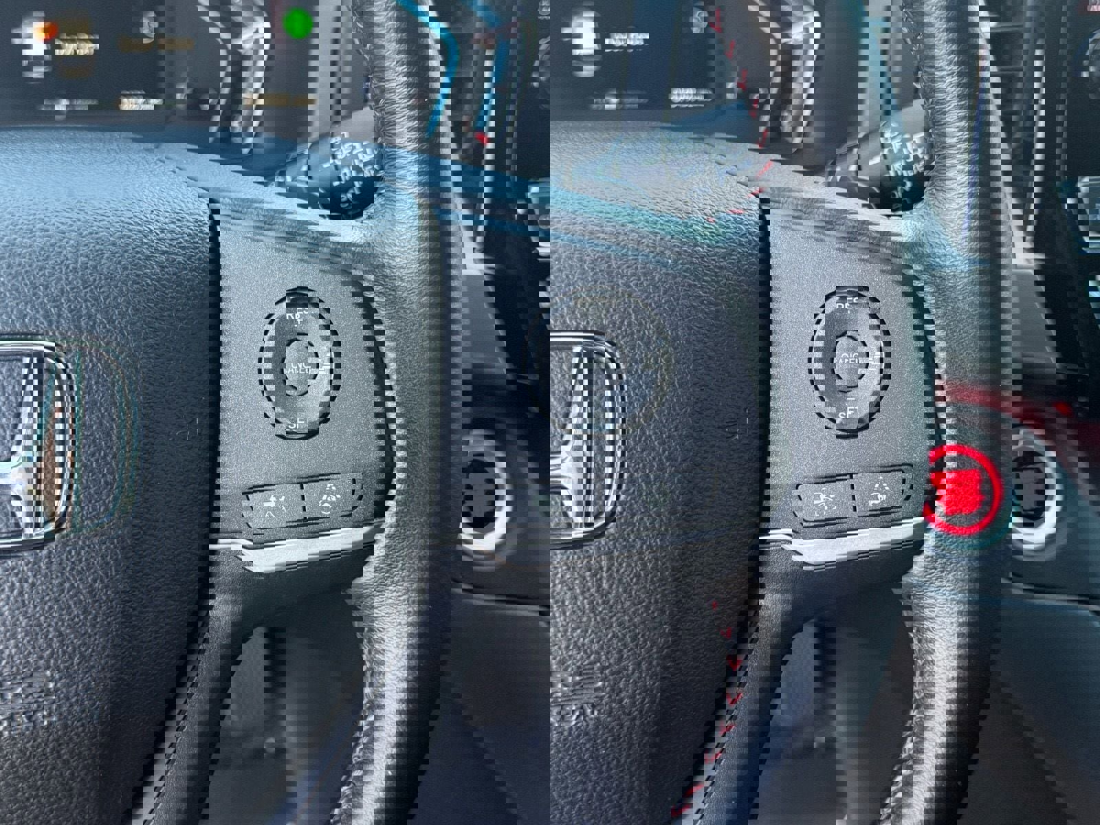 Used 2024 Honda Odyssey Sport image 19