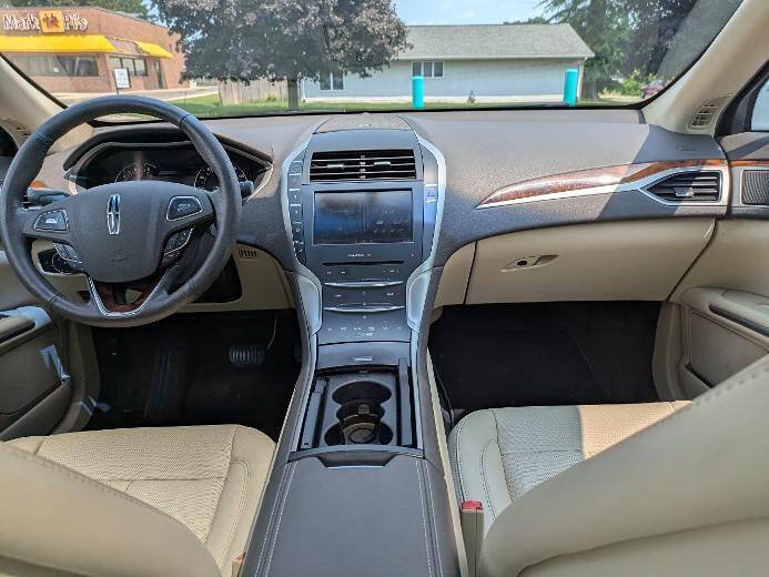 Used 2014 Lincoln MKZ AWD w/ Equipment Group 102A Reserve image 15