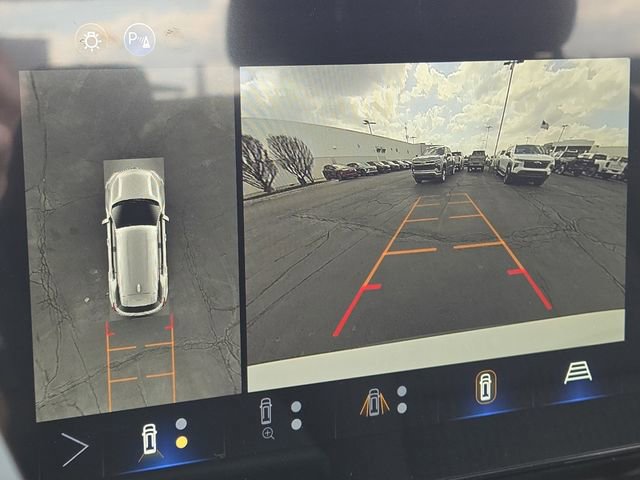 New 2026 Chevrolet Equinox LT w/ Safety and Technology Package image 4