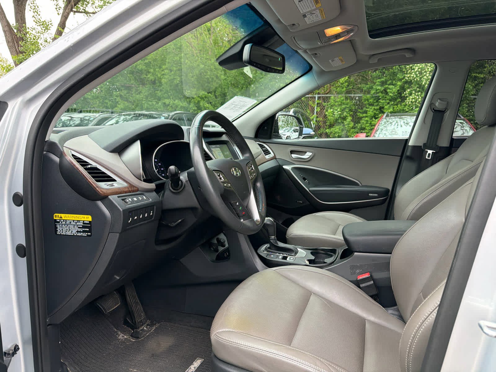 Used 2019 Hyundai Santa Fe XL AWD/4WD image 5
