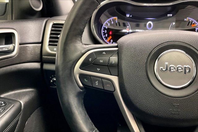 Used 2018 Jeep Grand Cherokee Altitude image 20
