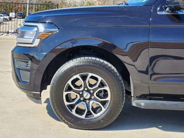 Used 2024 Ford Expedition XLT image 10