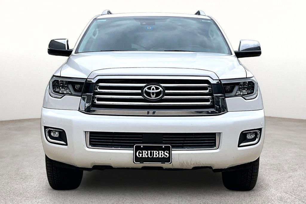 Used 2019 Toyota Sequoia Platinum AWD/4WD image 5