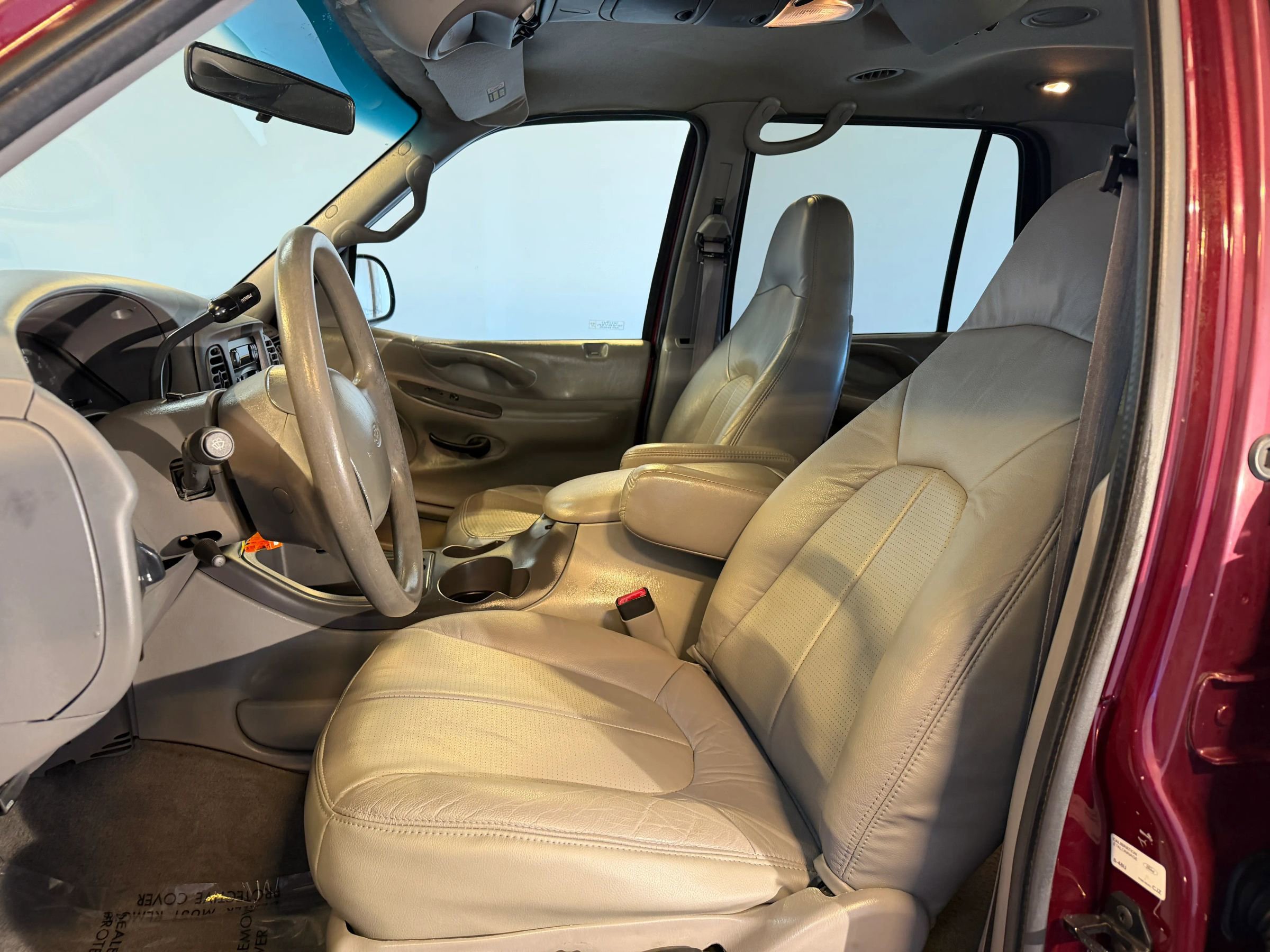 Used 1998 Ford Expedition 4WD image 14