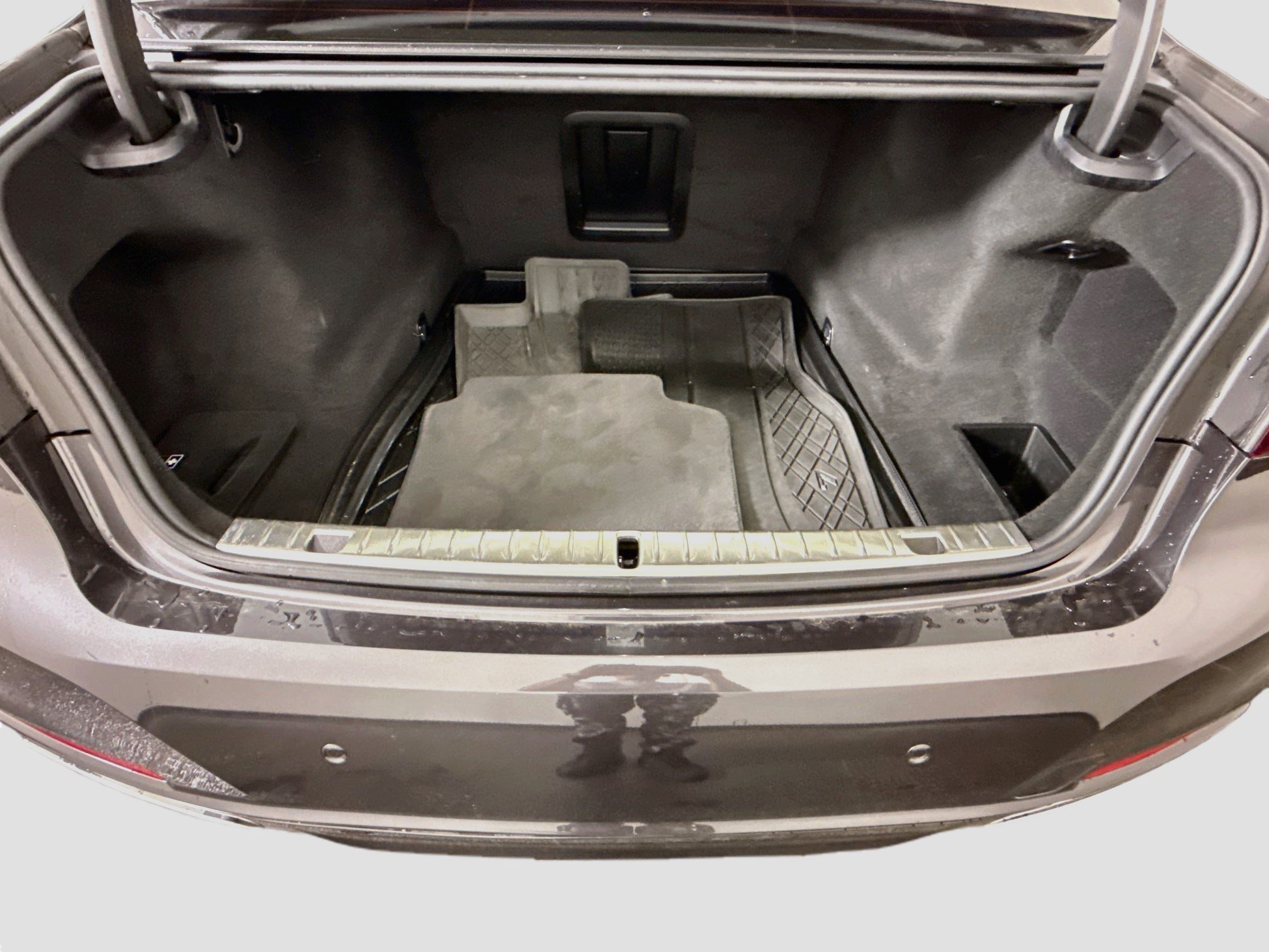Used 2022 BMW 740i RWD image 35