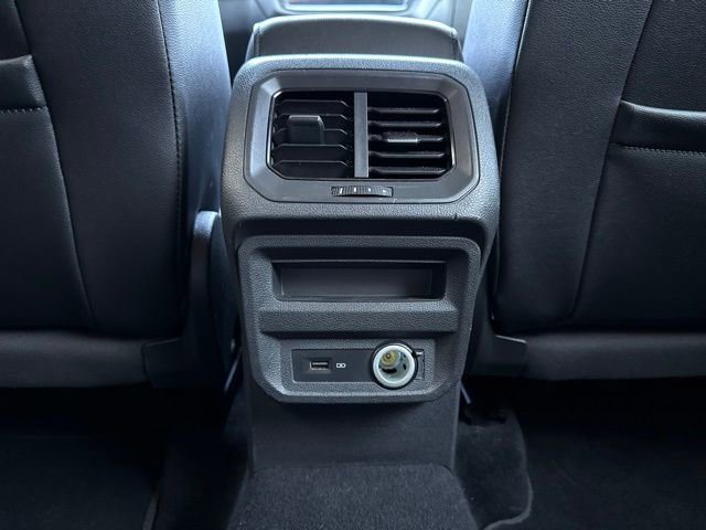 Used 2019 Volkswagen Tiguan SE image 43