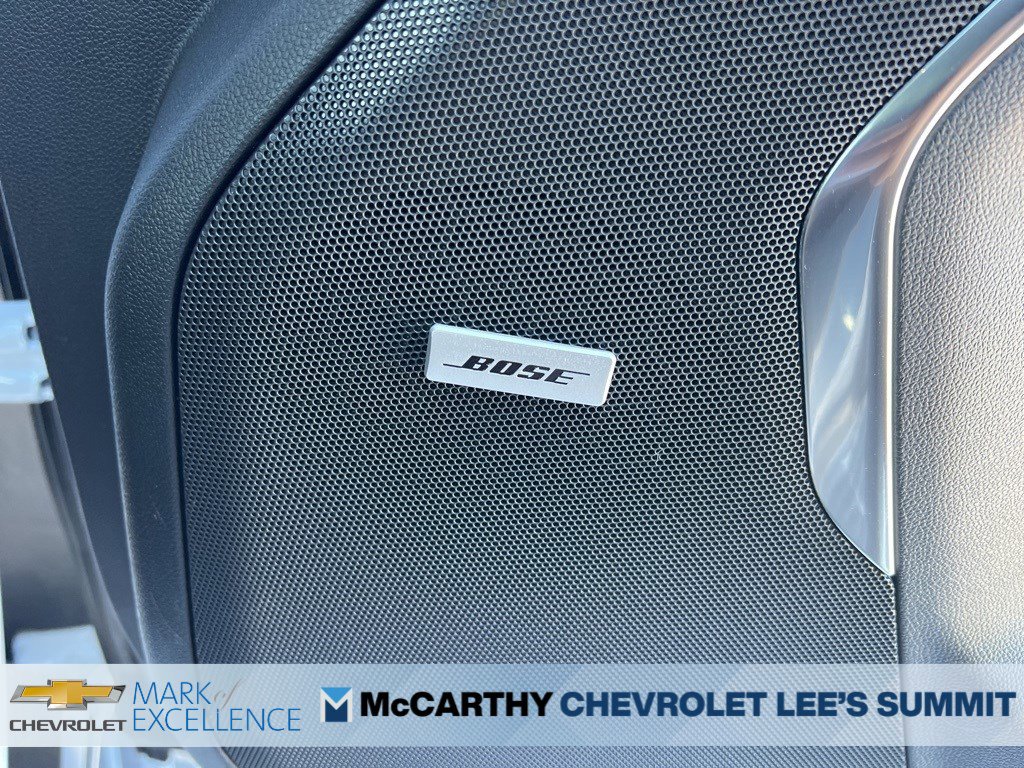 New 2026 Chevrolet Suburban Premier image 13