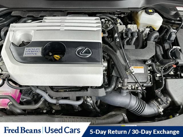 Used 2022 Lexus UX 250h w/ Premium Package AWD/4WD image 39