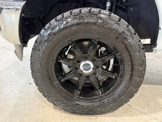 Used 2015 Ford F250 XLT w/ FX4 Off-Road Package AWD/4WD image 13
