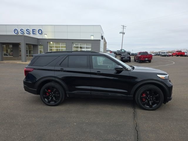 Used 2023 Ford Explorer ST w/ Equipment Group 401A image 8