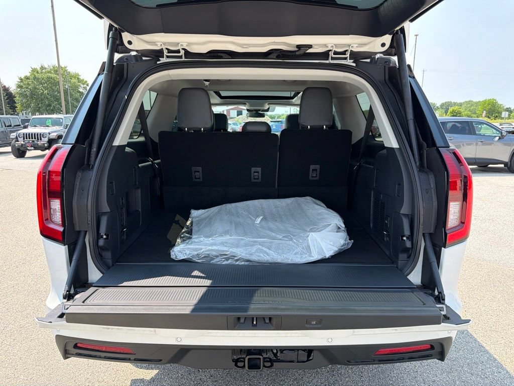 New 2026 Ford Expedition Max Active AWD/4WD image 15