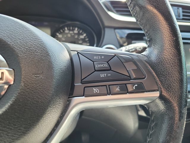 Used 2021 Nissan Rogue Sport SV FWD image 24