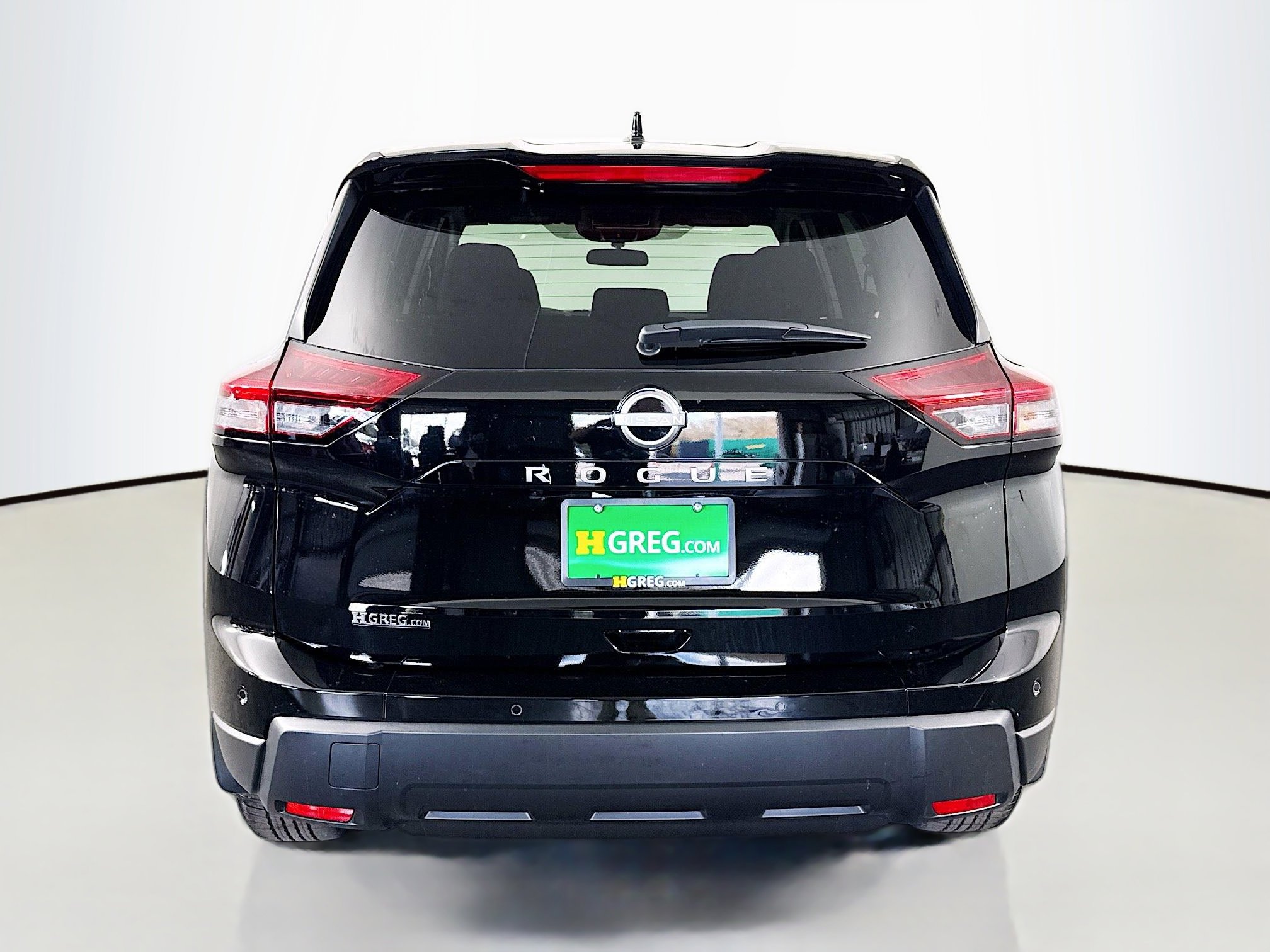 Used 2026 Nissan Rogue SV image 8