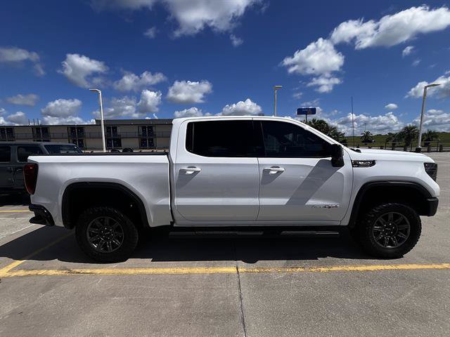 Used 2025 GMC Sierra 1500 AT4X AWD/4WD image 2