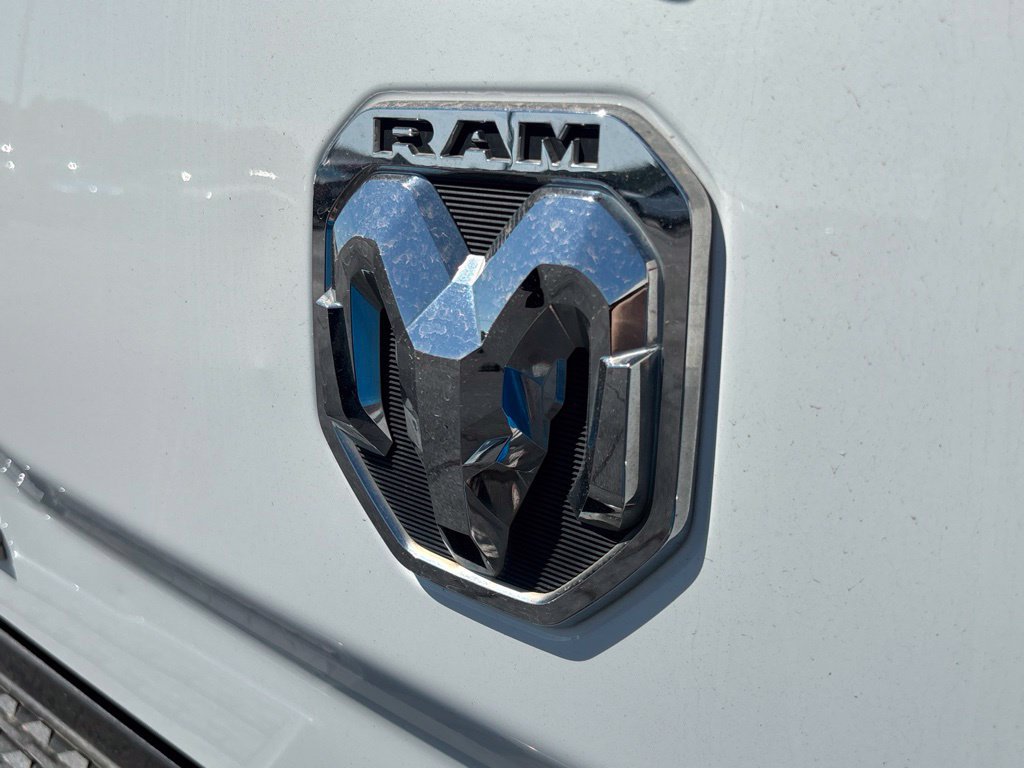 Used 2022 RAM 2500 Big Horn w/ Level 1 Equipment Group AWD/4WD image 29