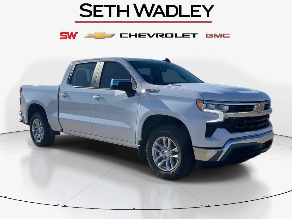 New 2025 Chevrolet Silverado 1500 LT image 1
