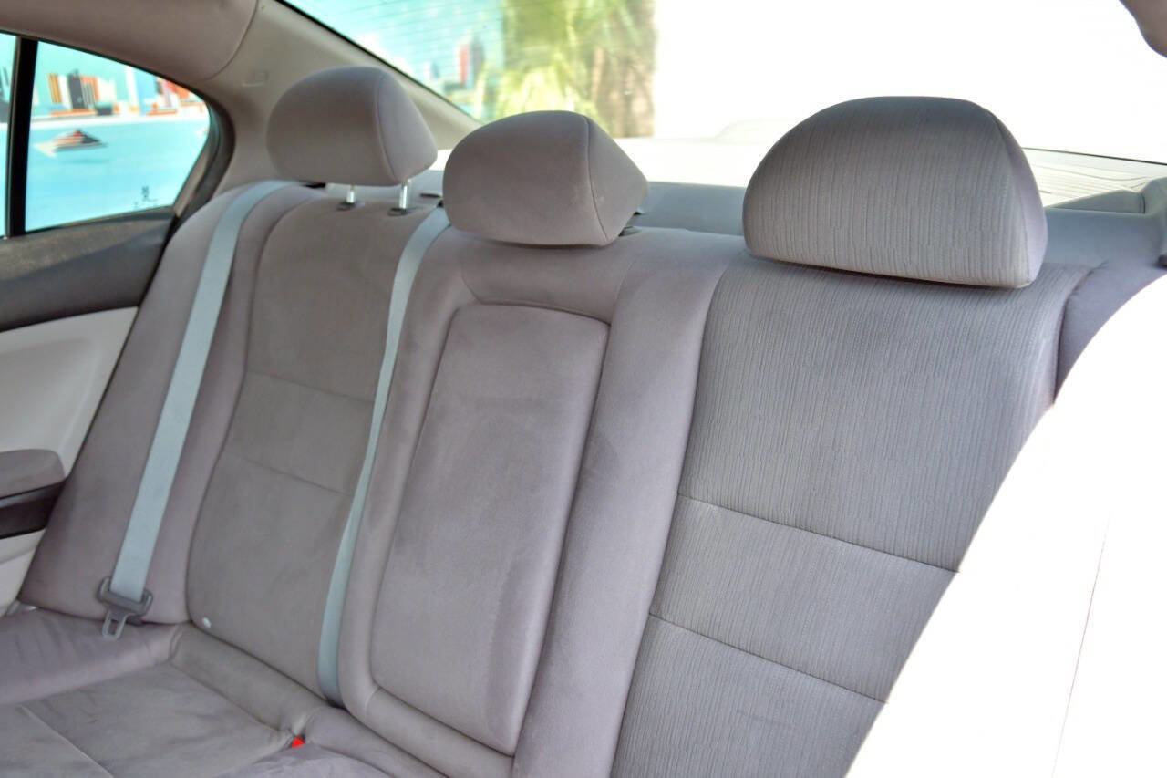 Used 2012 Honda Accord LX image 14