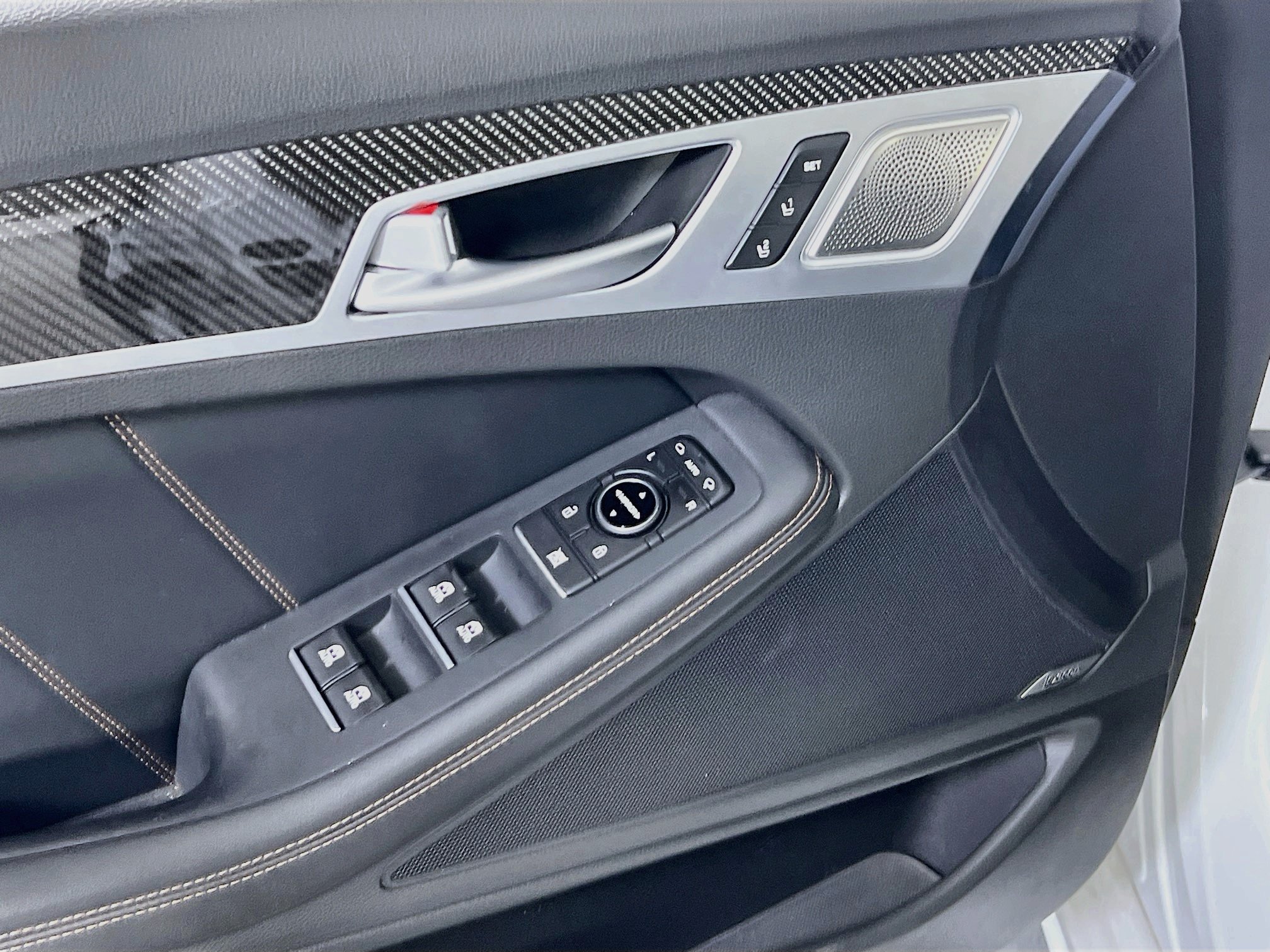 Used 2018 Genesis G80 3.3T Sport AWD/4WD image 18