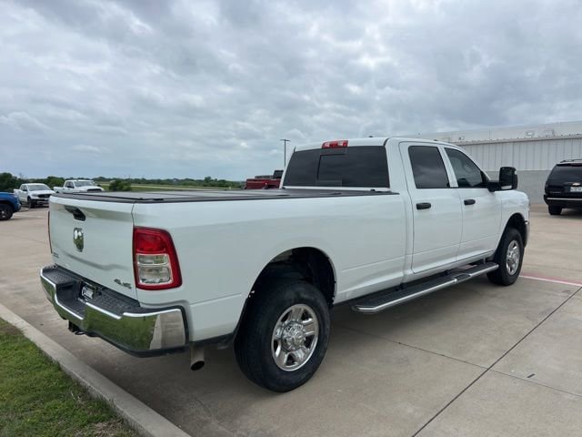 Used 2024 RAM 2500 Tradesman w/ Chrome Appearance Group AWD/4WD image 6
