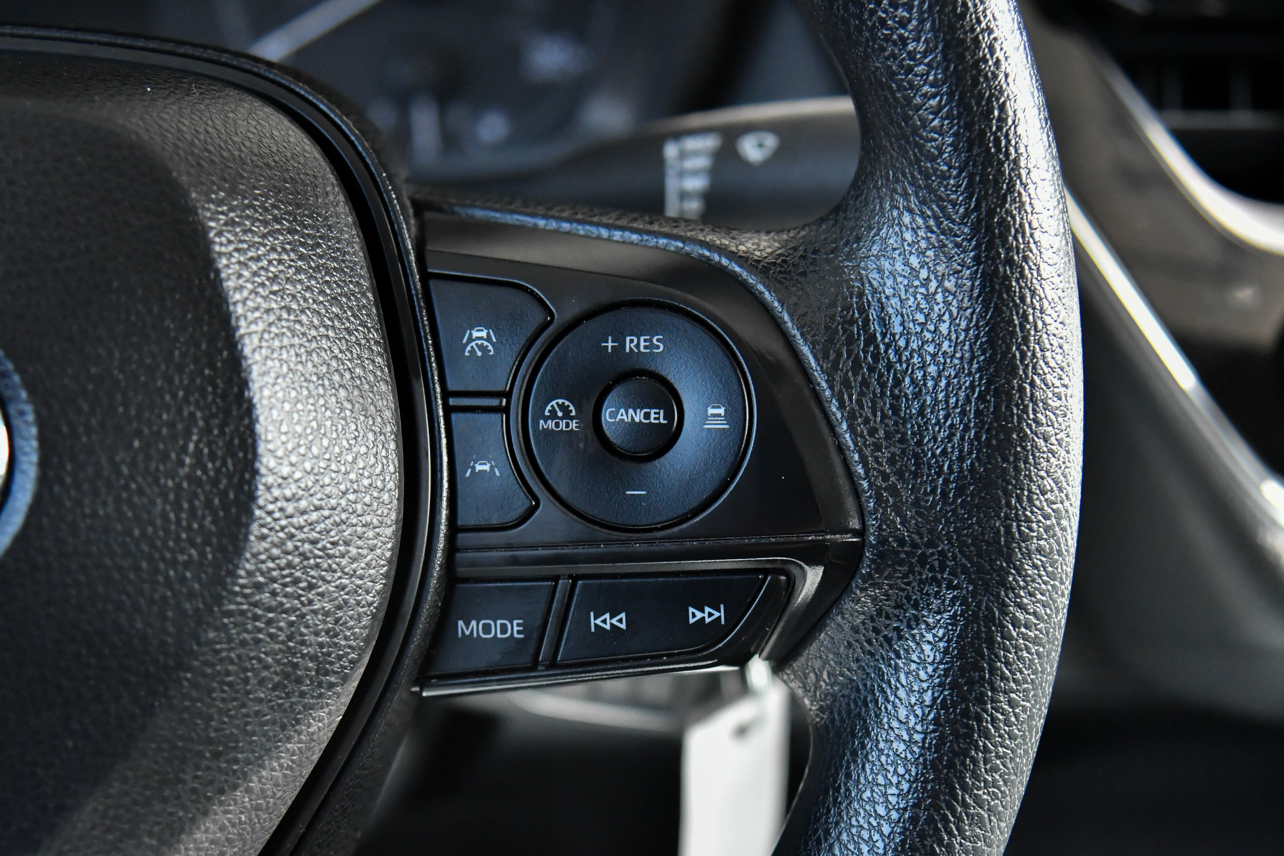 Used 2024 Toyota Corolla LE image 29