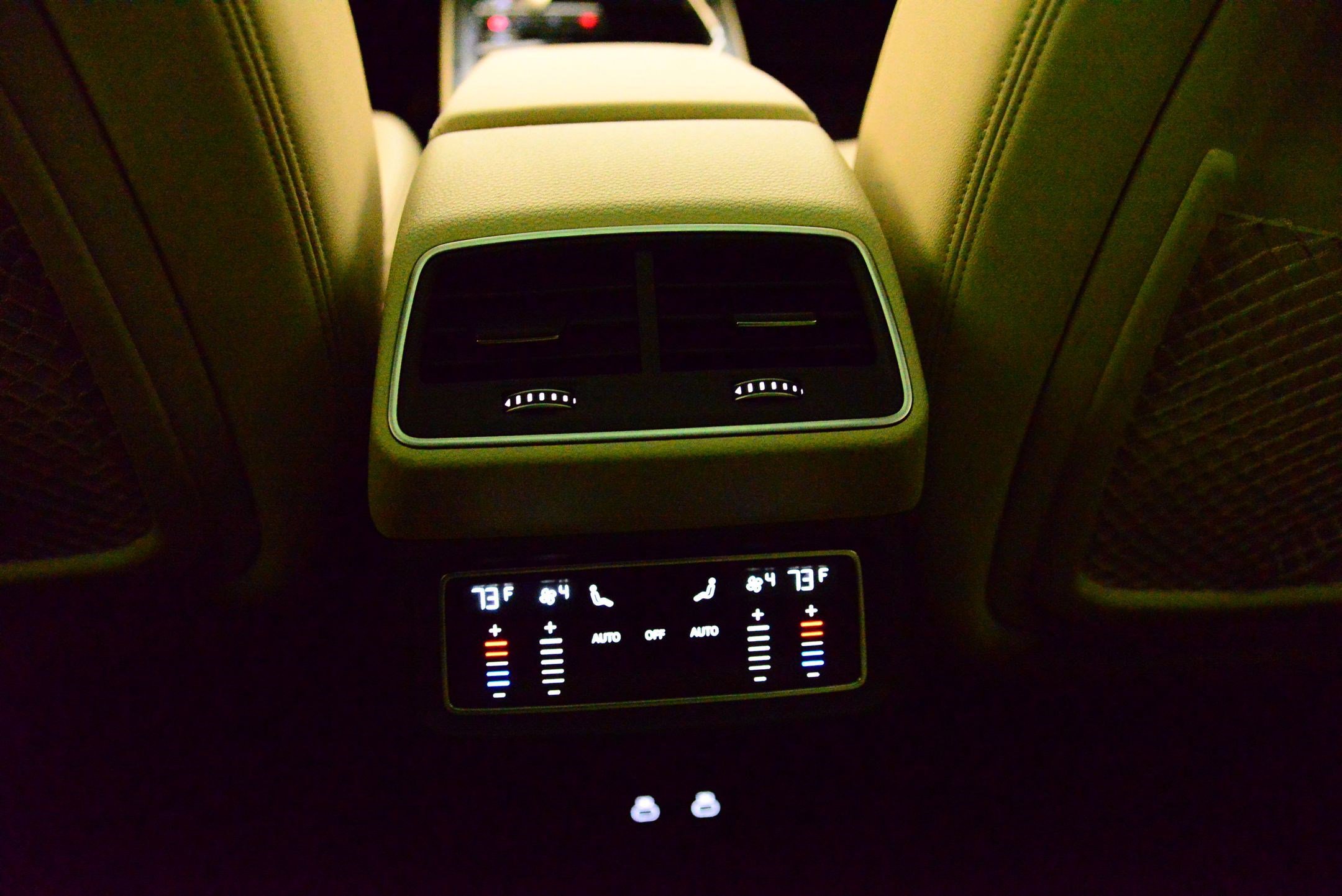 Certified 2024 Audi Q8 e-tron Premium image 23