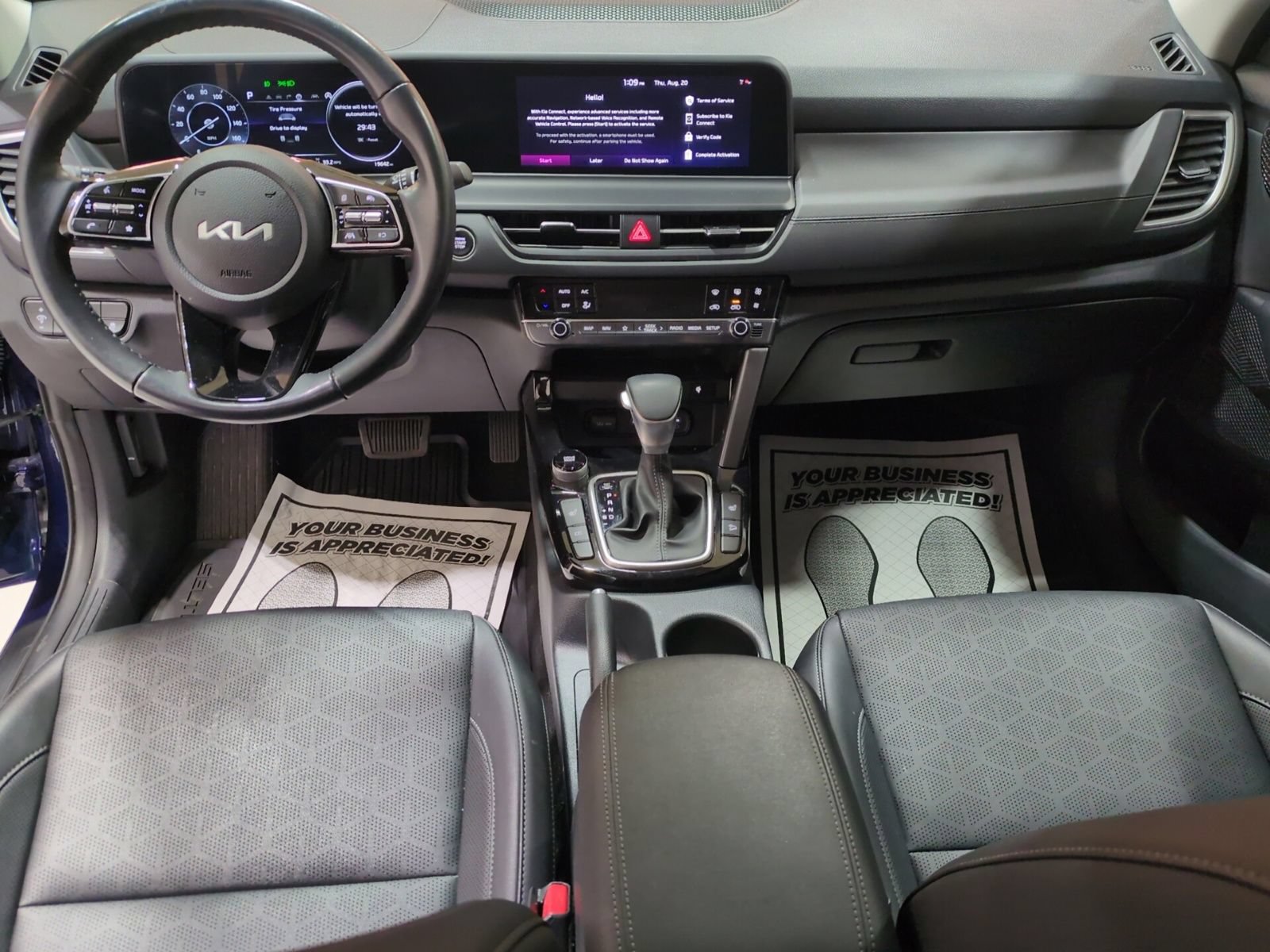 Certified 2024 Kia Seltos EX FWD image 14