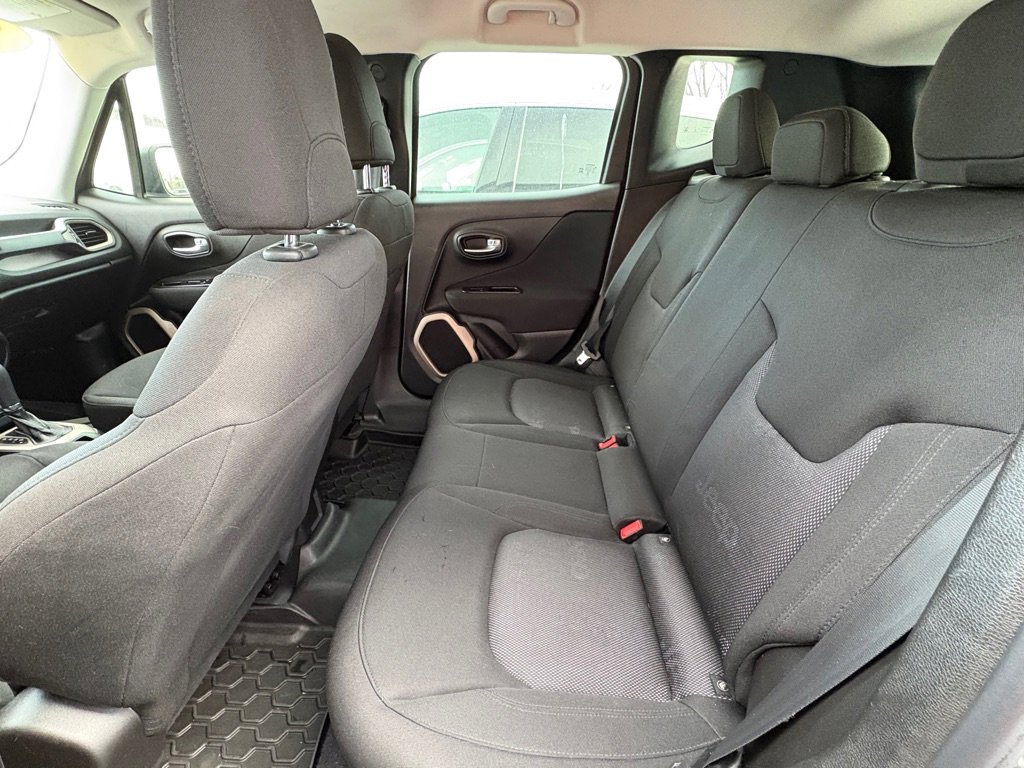 Used 2017 Jeep Renegade Sport w/ Power & Air Group image 11
