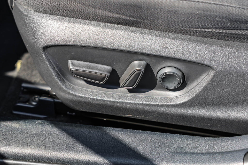Certified 2022 Toyota Camry LE FWD image 10