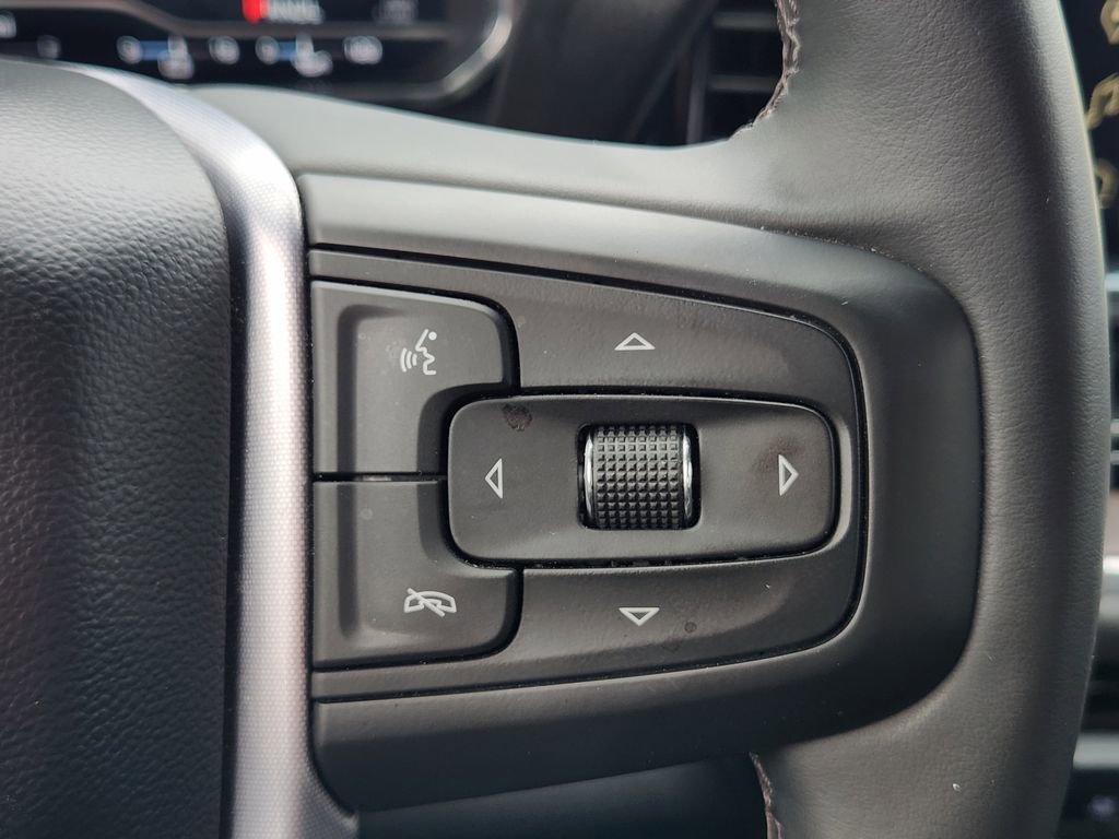 Used 2025 GMC Sierra 1500 SLT image 36