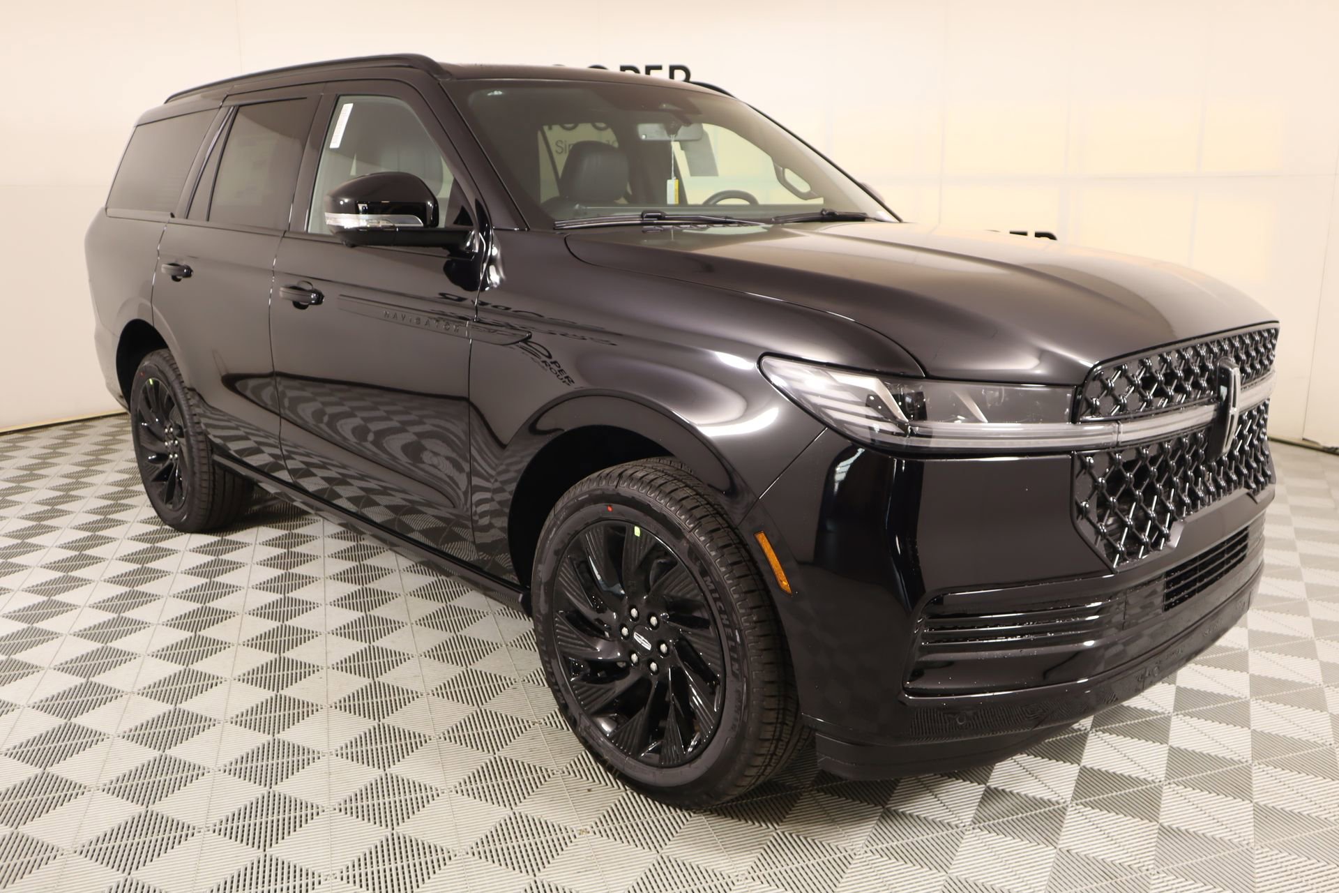 New 2026 Lincoln Navigator Reserve image 1