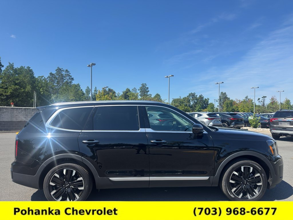 Used 2024 Kia Telluride SX w/ Towing Package FWD image 8