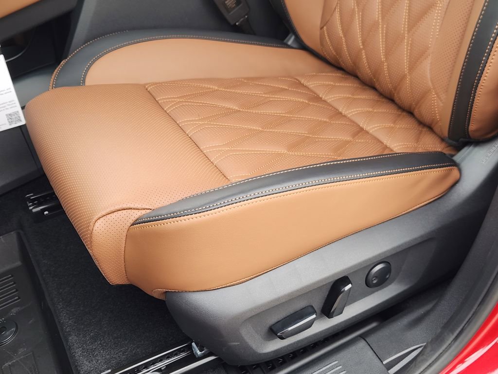 New 2026 Nissan Rogue Platinum AWD/4WD image 16