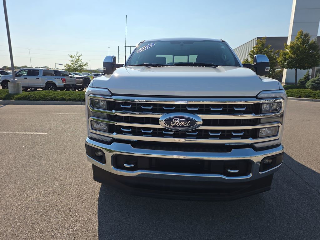 Used 2024 Ford F250 Lariat w/ Chrome Package image 2