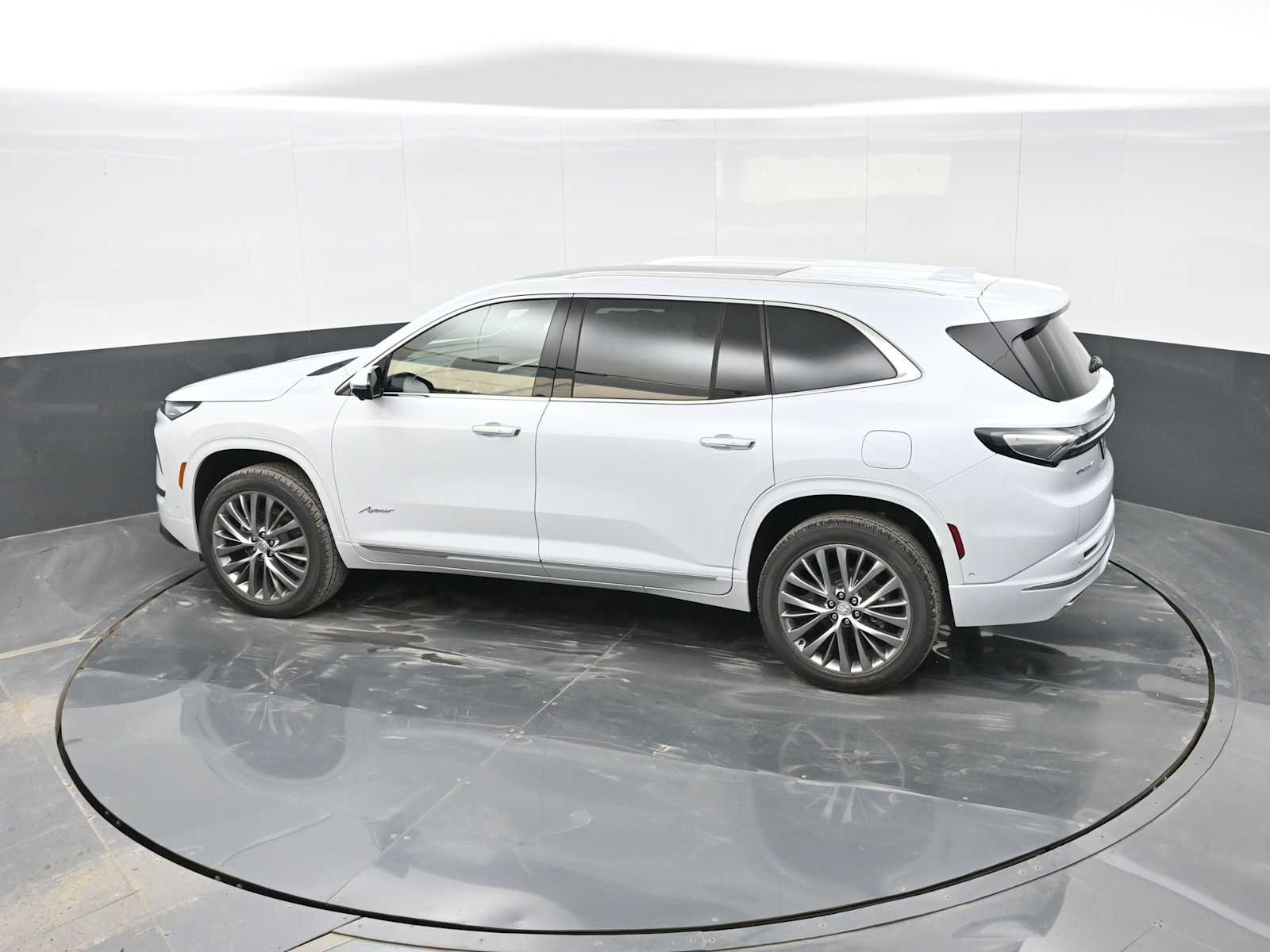New 2026 Buick Enclave Avenir w/ Super Cruise Package image 24
