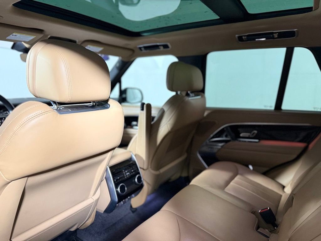 Used 2023 Land Rover Range Rover SE AWD/4WD image 22